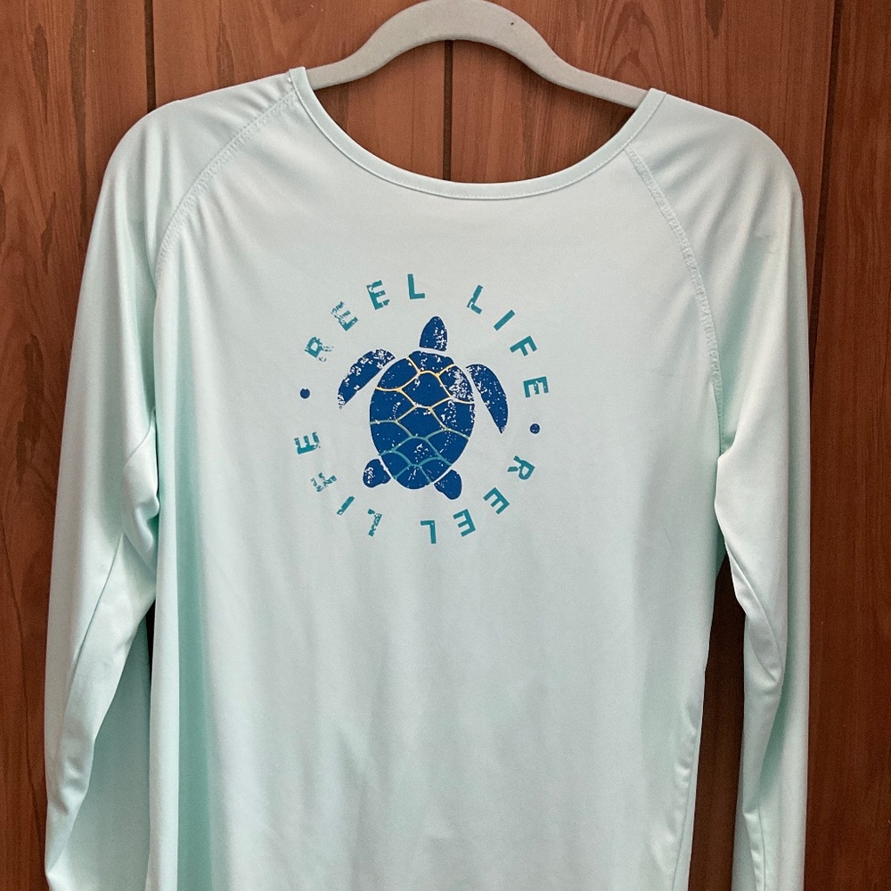 Reel Life Woman’s XL UV swimming shirt